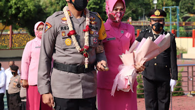 Upacara Welcome And Farewell Parade Iringi Pisah Sambut Kapolres Mandailing Natal:AKBP  Reza Ucapkan Terimkasih.