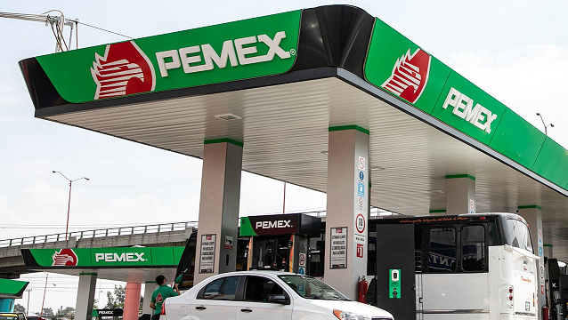 Pemex busca alternativas para reducir compra de gasolina en el extranjero