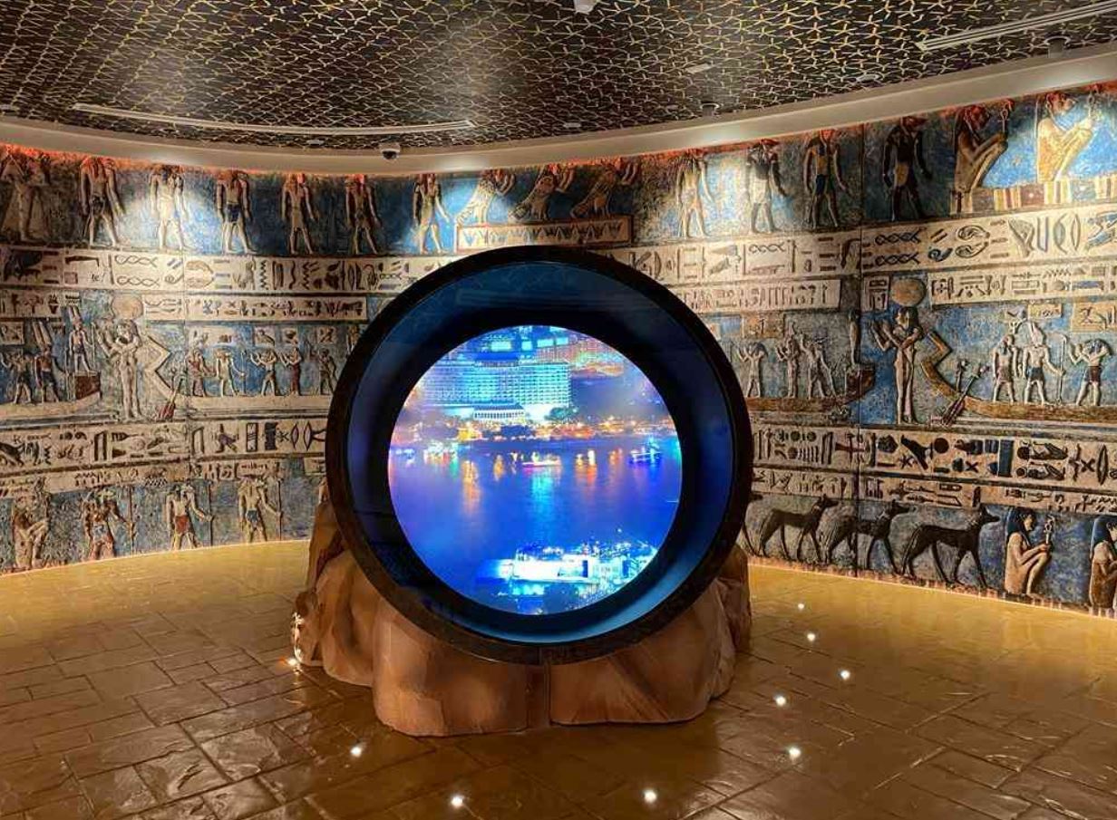 عين مصر نشاط سياحي يتفاعل مع جمهور إكسبو دبي Expo Dubai بجناح مصر في منطقة الفرص