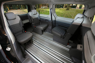 Volkswagen Multivan (2022) Interior 3