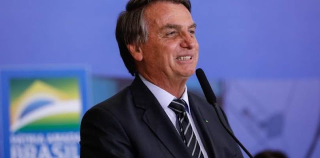 Vídeo: "O cara broxa, e eu sou o culpado", diz Bolsonaro
