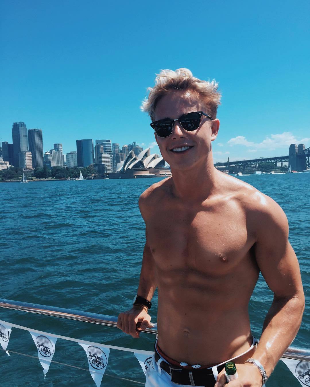 shirtless-fit-handsome-blond-young-man