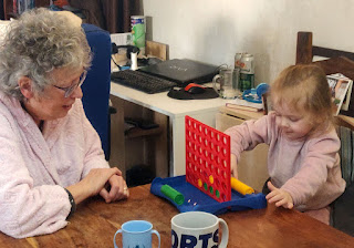 About to beat Grandma at Connect4