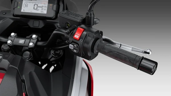 Nova Honda NC 750X 2022 tem câmbio automático DCT opcional - fotos e preços