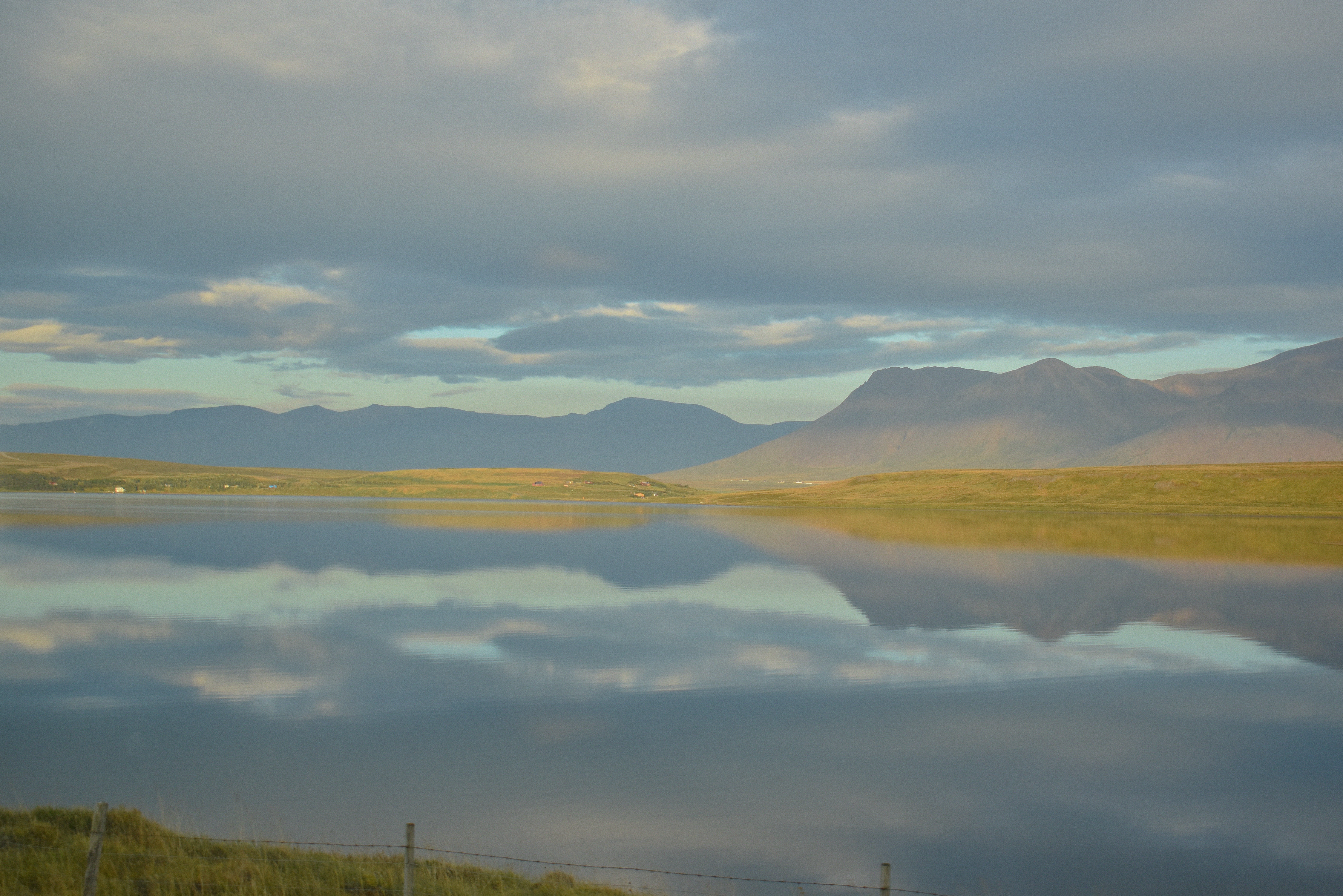 Hvítserkur, estrada na islandia