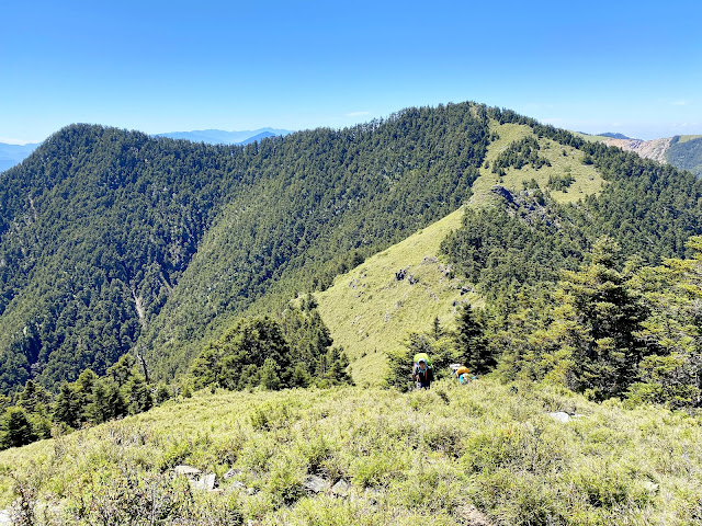 頭鷹山往弓水營地