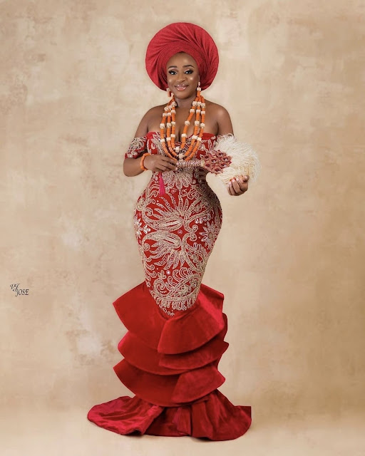 ASO EBI STYLES | GOOD-LOOKING AFRICAN STYLES FOR WOMEN 2021