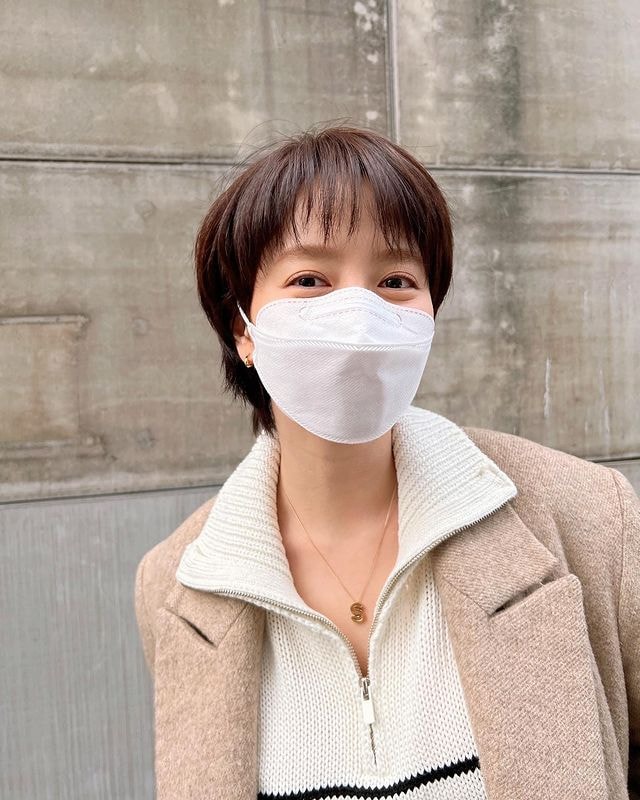 Liên tục đăng ảnh, Song Ji Hyo khiến người hâm mộ "xuýt xoa" với nhan sắc cực đỉnh