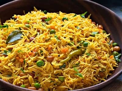 Sevai / Semiya Upma Recipe Or Vermicelli Upma Recipe In Hindi