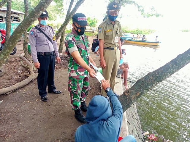 PPKM Level 2 masih berlangsung Warga di seputaran Waduk Mulur diminta untuk tidak kendor melaksanakan Prokes. 