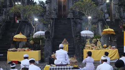 Hari Raya Nyepi, Umat Hindu Kota Bandung Khusyuk Jalankan Ibadah