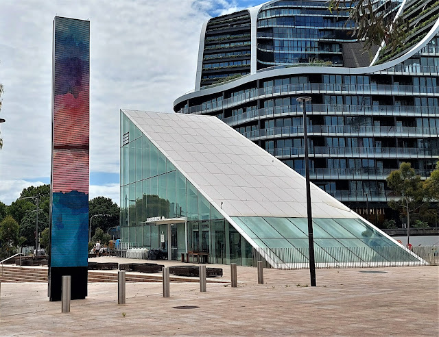 'High Water' by Michael Thomas Hill & Indigo Hanlee | Zetland Public Art