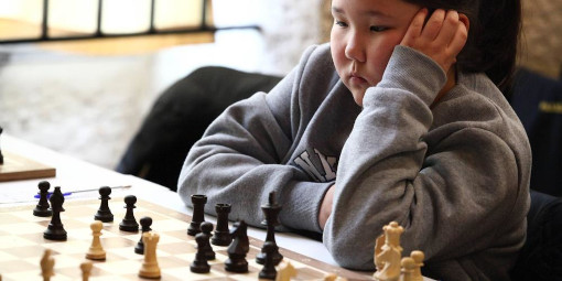La concentration est de mise aux échecs - Photo © Fabien Paillot 