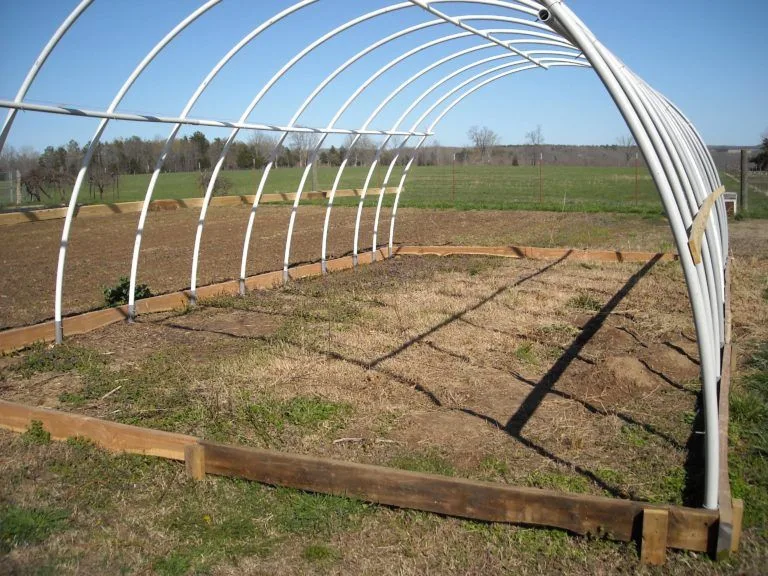 Pvc Hoop House Plans New Diy Hoop House 45degreesdesign | Build a greenhouse, Greenhouse plans ...