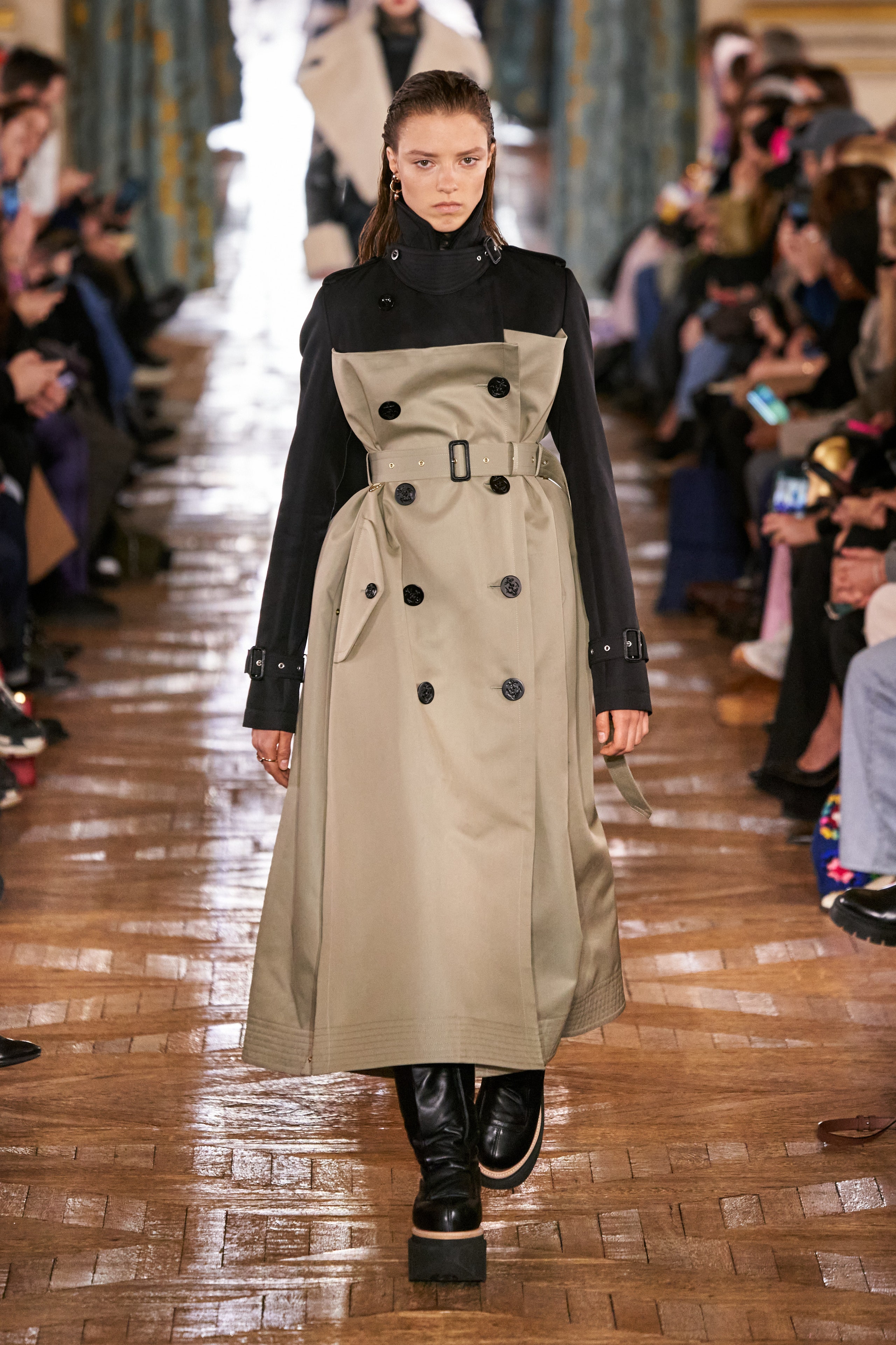 Image may contain sacai Clothing Apparel Human Person Fashion Runway dresses and Suit