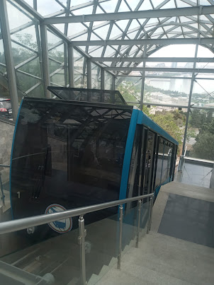 Funicular Train at Highland park.