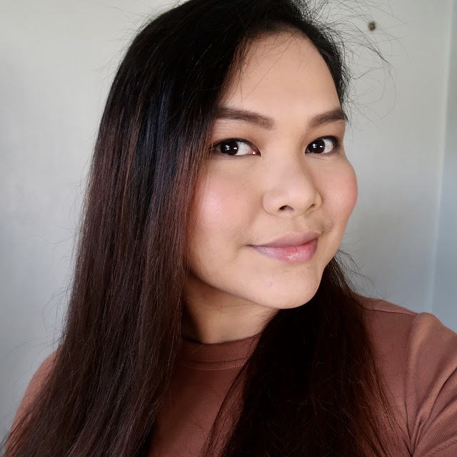 Laura Mercier Translucent Pressed Powder Review: Great powder under face masks morena filipina beauty blog