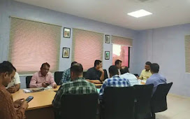 वाराणसी में लोकसभा चुनाव की तैयारी को लेकर नगर आयुक्त ने की अधिकारियों के साथ समीक्षा बैठक...