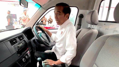Apa Kabar Esemka?, Jokowi Banggakan Indonesia Bisa Ekspor Mobil Toyota