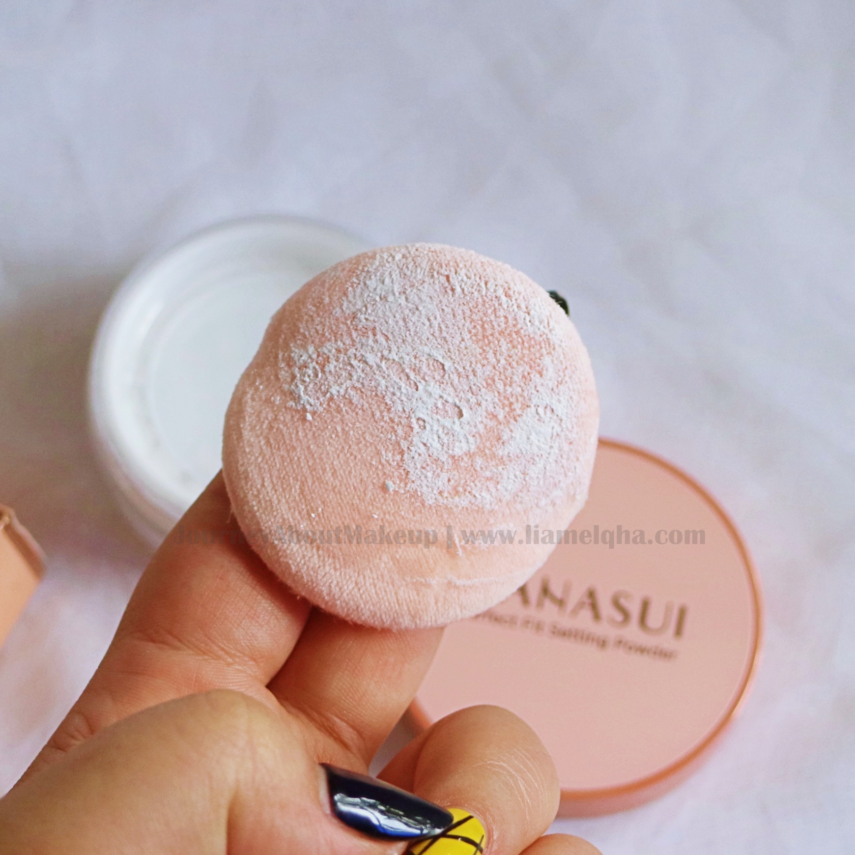 Hanasui-Perfect-Fit-Setting-Powder-3