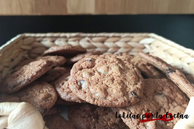 Cookies de chocolate, receta facil para niños.