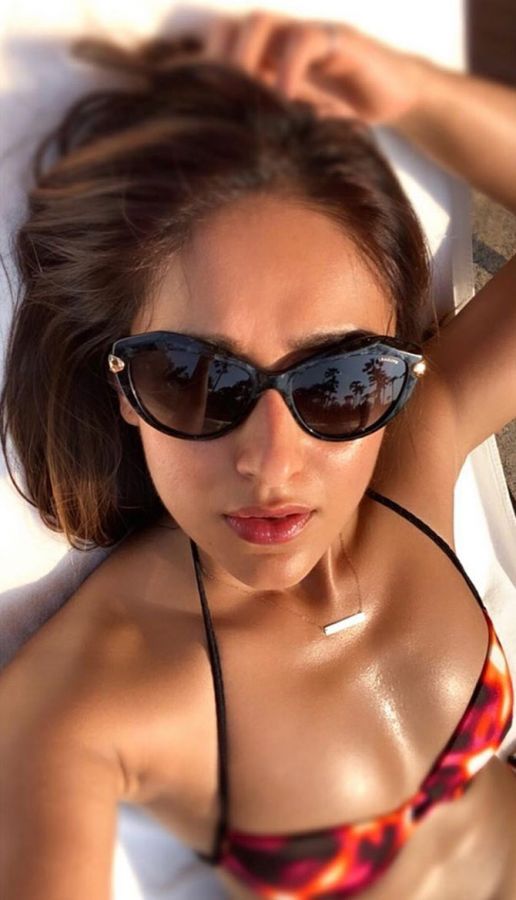 Actress Ileana d`cruz Latest Hot Photos in Bikini - Actress Buzz