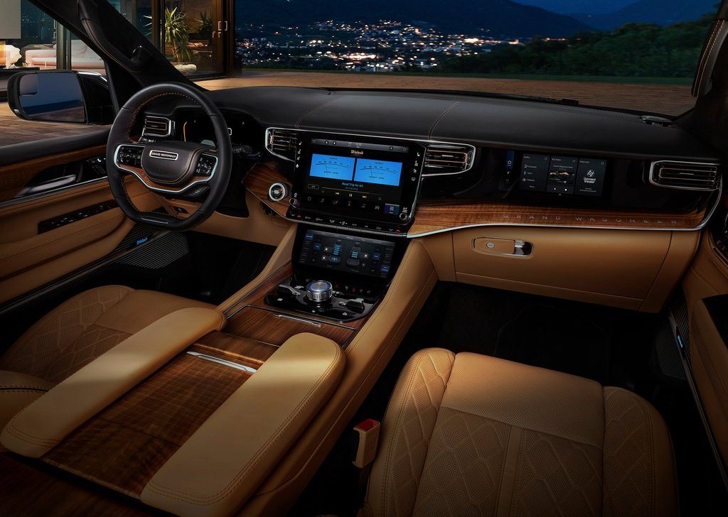 2022 Jeep Grand Wagoneer