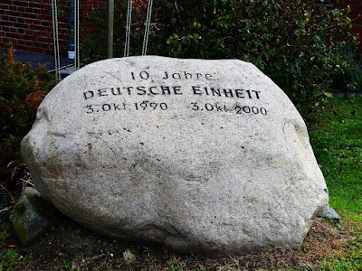 Gedenkstein 03.10.1990