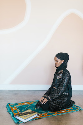 پردہ اور حیا میں کیا فرق ہے؟What is the difference between veil and modesty?