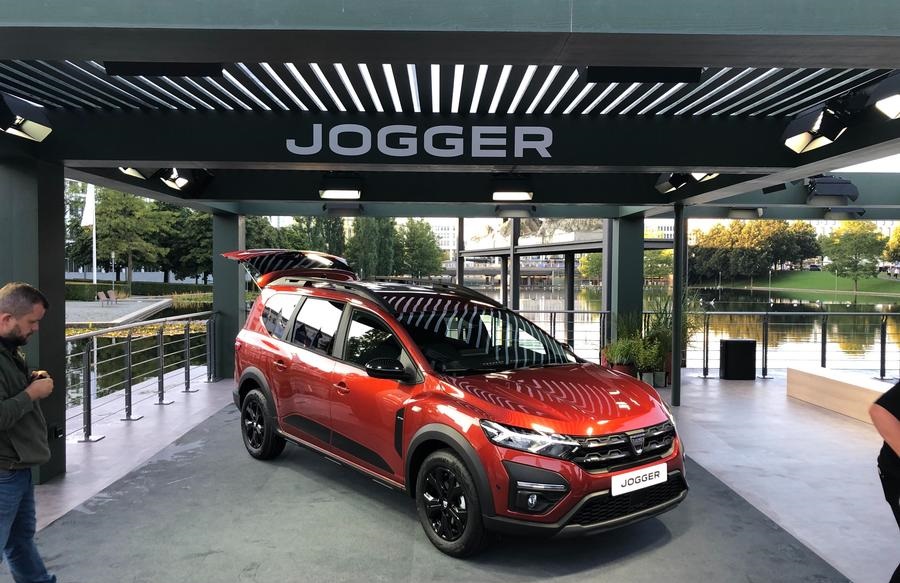 الجديدة كليا,  داسيا جوغر , مفهوم جديد لسيارة العائلة - Dacia jogger 2022