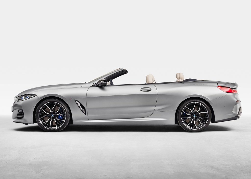 2023 BMW 8-Series Convertible