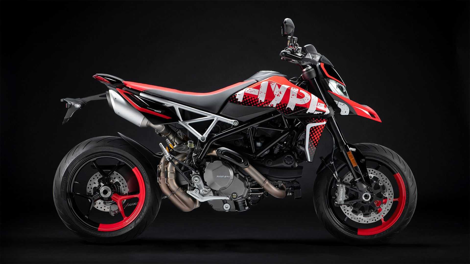 Did you fall in love with the Ducati Hypermotard 950 RVE's design but were unable to purchase one when it was first released? That's fine; in 2020, there was a lot going on. If one of your bikes has gotten away, we have some good news from Ducati North America for you. In 2022, a special second-generation Hypermotard 950 RVE will hit dealerships in the United States.  It does, however, include the magnificent Graffiti livery, which first debuted at the 2019 Concorso d'Eleganza Villa d'Este exhibition on the banks of beautiful Lake Como, Italy. Although it was simply an idea at the time, Centro Stile Ducati received a lot of positive feedback.  The design of the first-generation Hypermotard 950 RVE didn't alter much between idea and its release in 2020. This was greatly appreciated by fans, as it is not often that concepts make it into production without incident.  The second-generation Ducati Hypermotard 950 RVE sits between the standard Hypermotard 950 and the 950 SP once more. It's driven by a 937cc Testastretta engine that produces 114 horsepower at 9,000 rpm and 71 pound-feet of torque at 7,250 rpm, according to the manufacturer. Around 80% of the 950's torque is available between 3,000 and 9,500 rpm, according to Ducati, making it exceedingly easy and entertaining to tap into when riding.  A fully adjustable 45mm Marzocchi fork and Sachs monoshock setup handle the suspension duties. Braking responsibilities are shared between a pair of Brembo M4.32 four-piston radial monoblock callipers up front (with 320mm brake discs) and a single two-piston Brembo calliper in the back (with a 245mm disc). The second-generation Hypermotard 950 RVE has traction control, wheelie control, Bosch cornering ABS, and an up/down quickshifter to make your riding life easier.  But let's get back to the Graffiti livery. It's lovely, but it's also a time-consuming procedure to manufacture, which is why Ducati claims only 100 more will be made.  To get everything to look right, layers of extremely thin decals must be put in stages, with the required methods followed and time regulated. However, the ultimate effect appears to be well worth the effort.  If you're eager to get your hands on one, the second-generation Hypermotard 950 RVE will be available in late May 2022 in the United States. The MSRP will be $15,695, and pre-sold orders will be the only way to get one. So, if you want one, you should contact your local Ducati dealer as soon as possible.