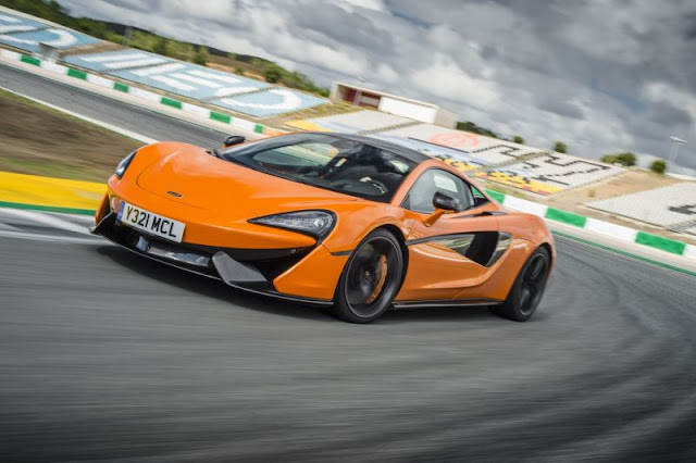 2015 McLaren 570S 3.8 V8 (570 Hp) SSG