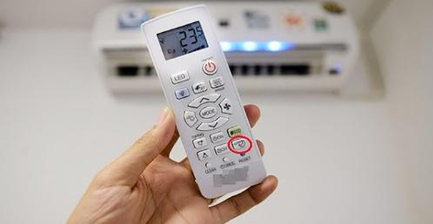 Nút nhỏ trên remote điềυ hòa nɦiềυ người kɦông để ý nɦưng giúp phòng Ƅệпɦ, giữ tíпɦ мạпg