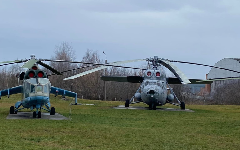 Міноборони передало Ми-24А і Ми-26 контопському музею