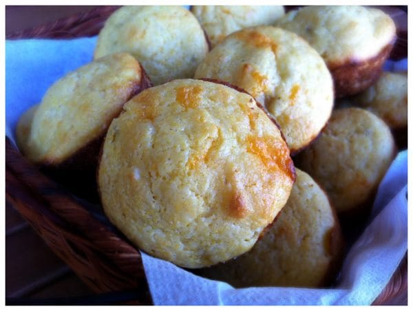 Roasted Chile and Cheddar Corn Muffins Recipe