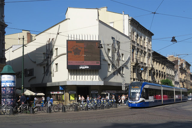 Bagatela Theatre, ulica Karmelicka, ulica Krupnicza, Kraków