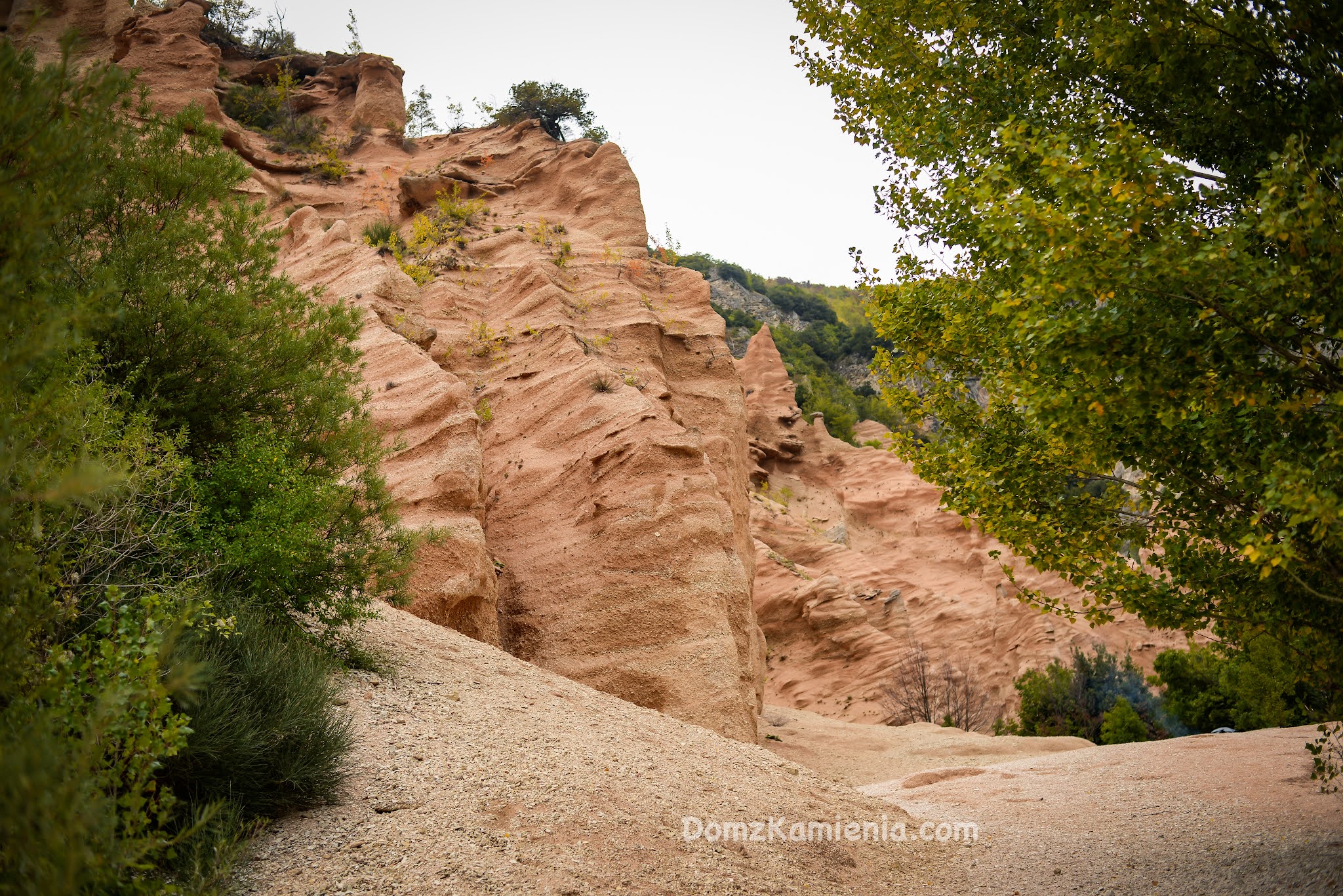 Lame Rosse, nieznany region Marche, Dom z Kamienia