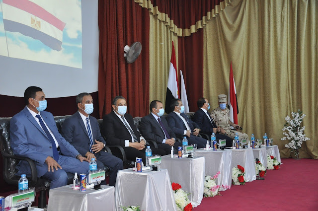 بالصور..جامعة كفر الشيخ تنظم احتفالا للترحيب بطلاب كليتي التربية والحاسبات