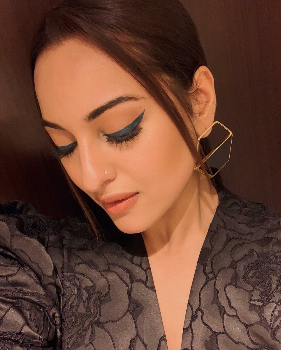  Sonakshi Sinha Hd Photos Gallery