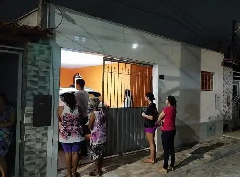 Irmão da presidente da Câmara de Vereadores de Feira de Santana é brutalmente em sua residência