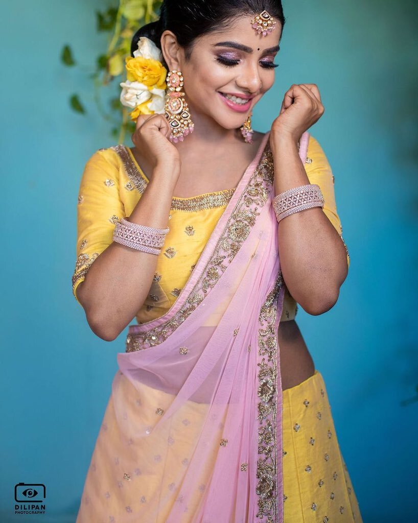 Actress Pavithra Lakshmi Latest Hot Sexy Navel Photoshoot Stills In Saree