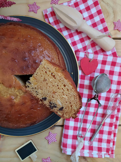 Receta de bizcocho de mermelada de naranja amarga y chocolate. Desayuno, merienda, postre, aprovechamiento, tierno, jugoso, esponjoso, con horno, Cuca