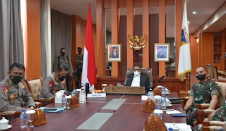 Gubernur Sulteng Rusdy Mastura bersama Kapolda dan Danrem 132 rapat dengan Presiden RI bahas omickron