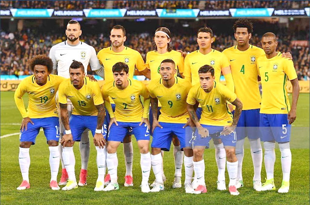 SELECCIÓN DE BRASIL. Temporada 2016-17. Weverton, Renato Augusto, Filipe Luis, Thiago Silva, Gil, Fernandinho. Willian, Paulinho, Fágner, Gabriel Jesús y Philippe Coutinho. SELECCIÓN DE BRASIL 0 SELECCIÓN DE ARGENTINA 1 Viernes 09/06/2017, 12:00 horas (horario europeo). Partido internacional amistoso. Melbourne, Australia, estadio Cricked Ground: 95.569 espectadores. GOLES: 0-1: 44’, Mercado.