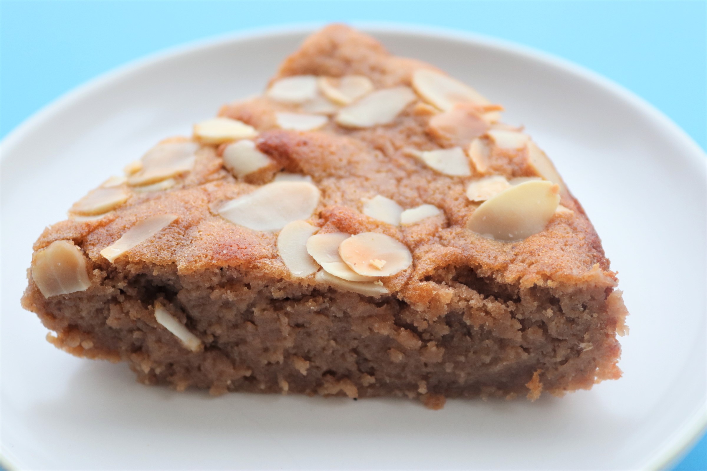 Gâteau moelleux à la crème de marron : Recette de Gâteau moelleux à la crème  de marron