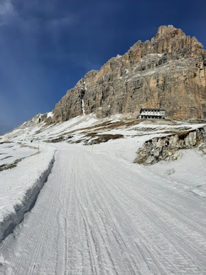 Tre Cime di Lavaredo con la neve