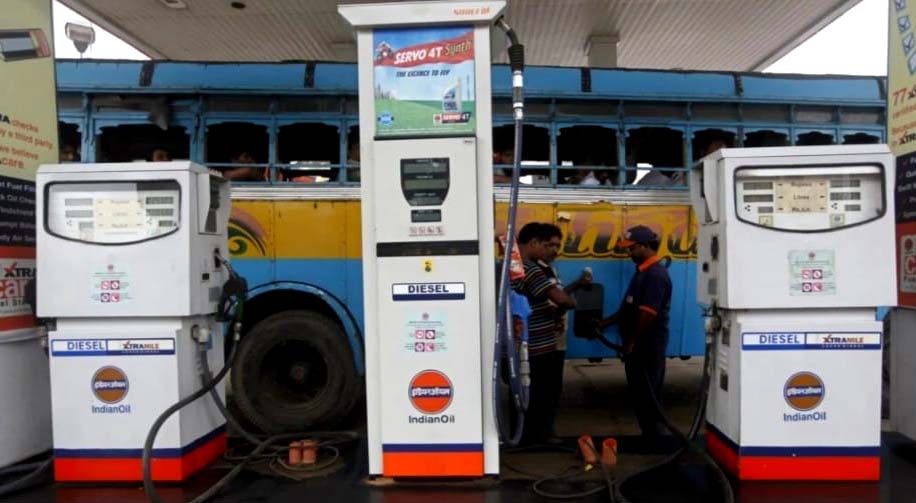 Oil-prices-are-not-falling-in-India