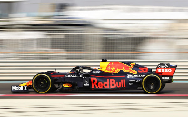 Max Verstappen - Red Bull - rodas 18