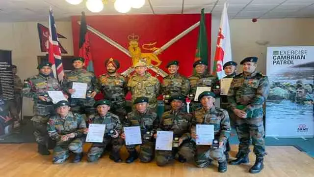 भारतीय सेना की टीम ने ब्रेकॉन, वेल्स (यूके) में आयोजित अभ्यास कैम्ब्रियन गश्ती में स्वर्ण पदक जीता